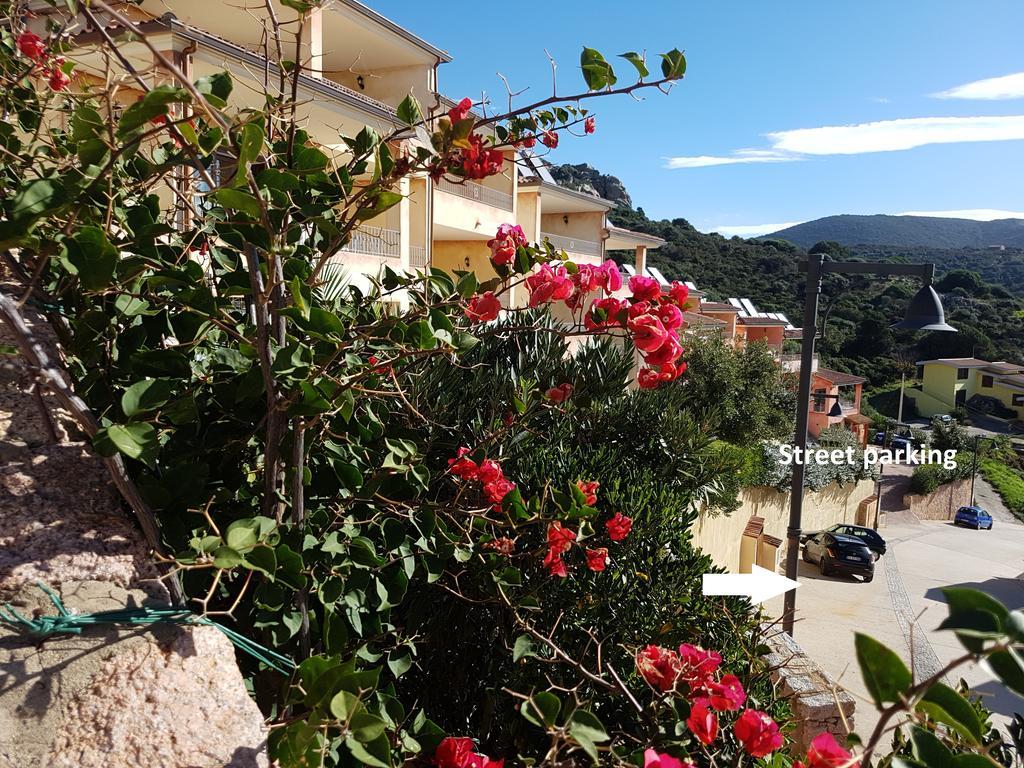 Residence Bella Vista With Panoramic Swimming Pool Trinità dʼAgultu Kültér fotó