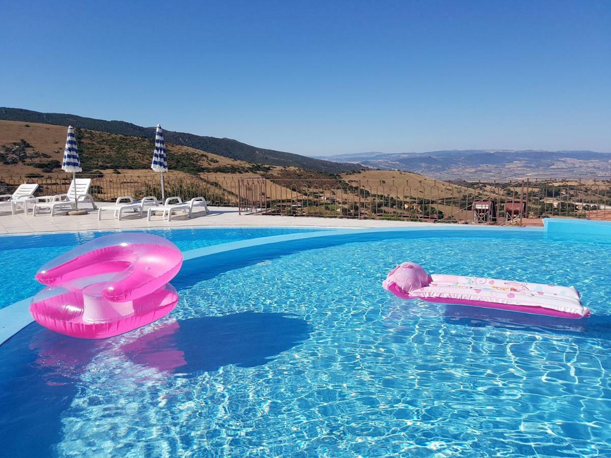 Residence Bella Vista With Panoramic Swimming Pool Trinità dʼAgultu Kültér fotó